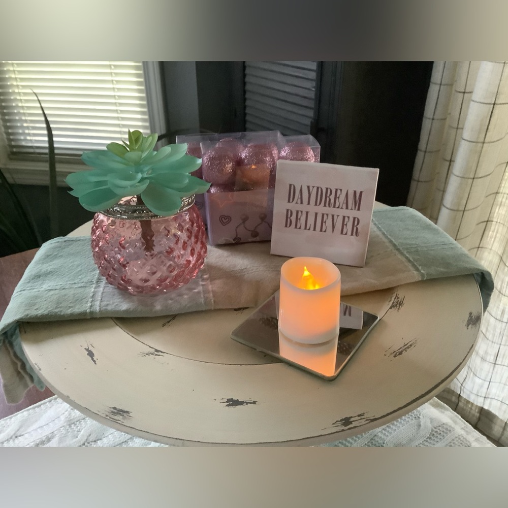 Tier Tray Decor